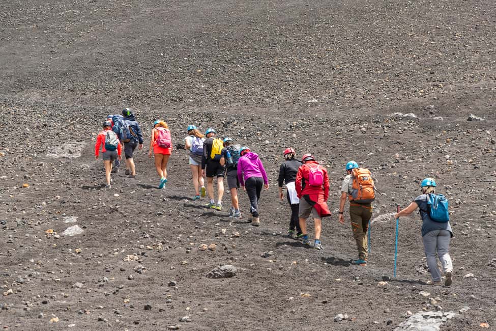 Bild Nr. 8 von Ätna: Geführte Vulkangipfel-Wandertour mit Seilbahn Aktivität in Catania, hochgeladen vom Anbieter