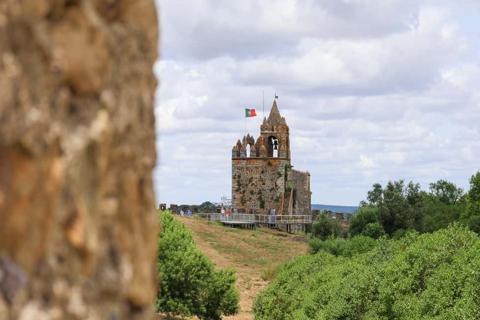 imagem n.7 de Lisboa: Tour em pequenos grupos pela história de Évora e pelos vinhos do Alentejo atividade em Distrito de Évora, carregada pelo fornecedor