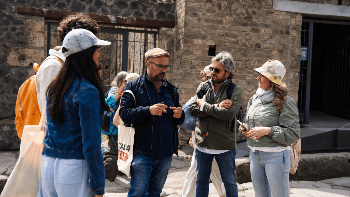 Image N°5 de Excursion d'une journée en train de Rome à Pompéi et Naples avec déjeuner activité à Pompei, Campanie, publiée par le prestataire