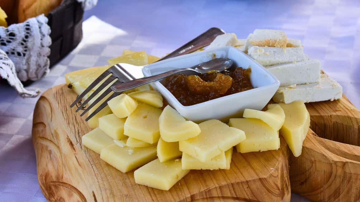 Immagine nº 10 di Alghero: degustazione vini con aperitivo locale in vigna attività a Alghero, caricata dal fornitore