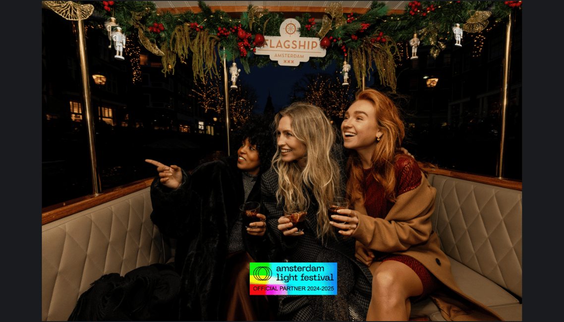 afbeelding n.4 van Amsterdam: Lichtfestival Verwarmde Rondvaart met Drankjes & Snacks activiteit in Amsterdam, geüpload door aanbieder
