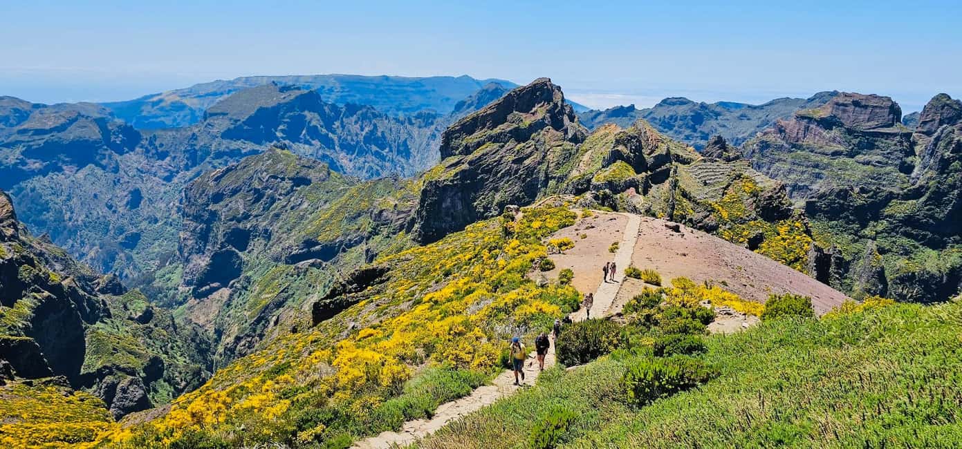 image n.3 of From Achada do Teixeira: One-Way Transfer to Pico do Arieiro activity in Madeira, uploaded by supplier