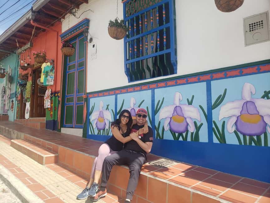 imagem n.5 de De Medellín: Tour particular à rocha El Peñón e à cidade de Guatapé atividade em Guatapé, carregada pelo fornecedor