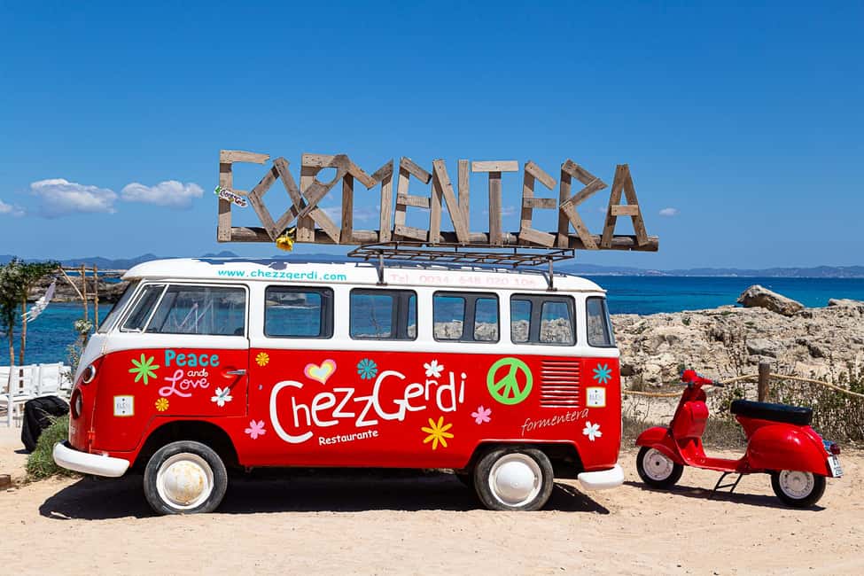 Image N°8 de Ibiza : Formentera, bateau tout compris, paddle, plongée avec tuba et déjeuner activité à Îles Baléares, publiée par le prestataire