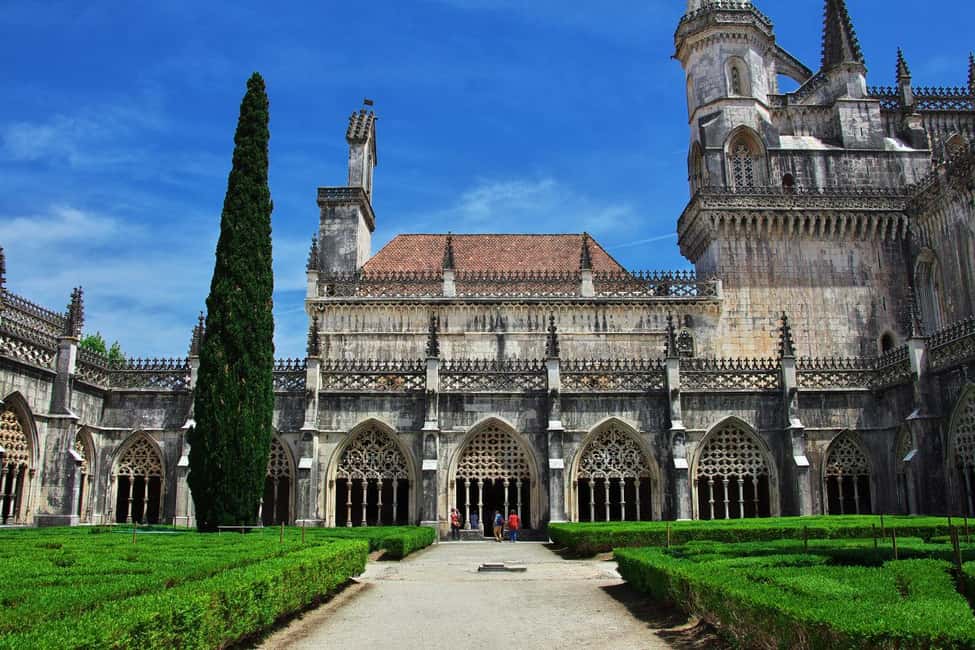 image n.10 of From Lisbon: Fatima, Batalha, Nazare, Obidos - Small Group activity in Batalha, uploaded by supplier
