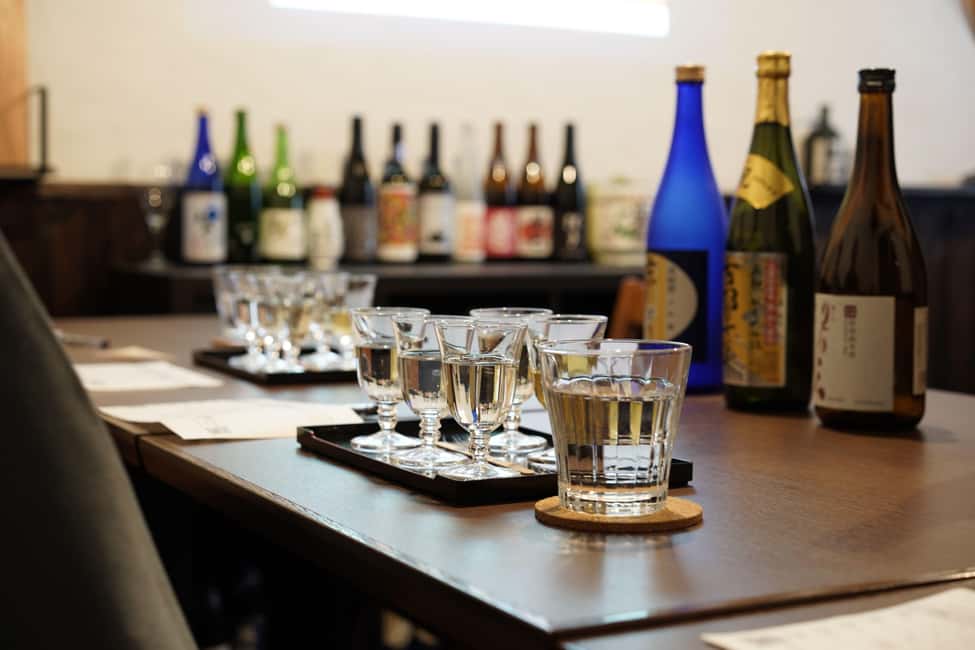 サプライヤーによってアップロードされた、京都の京都：7つの試飲と軽食付きの日本酒体験の画像#9