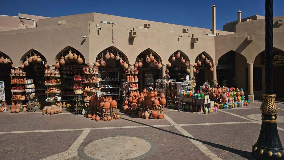 Immagine nº 9 di Da Muscat: Nizwa, Birkat Al Mouz e il Museo delle epoche dell'Oman attività a Mascate, caricata dal fornitore