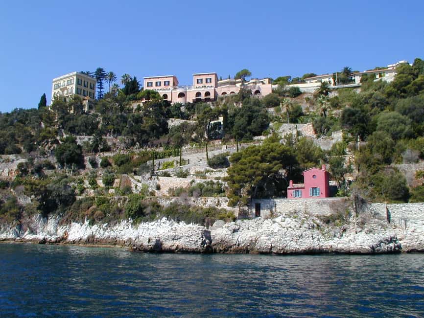 Image N°9 de Au départ de Nice : Croisière de baignade et de plongée en apnée sur la Côte d'Azur activité à Nice, publiée par le prestataire