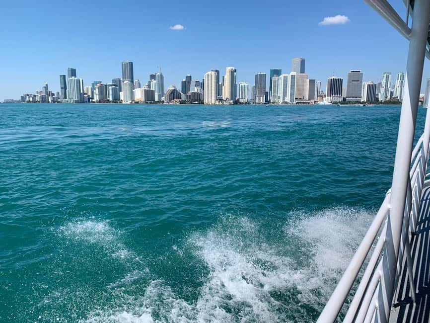 image n.10 of Miami Biscayne Bay: Hop-on Hop-off Boat Cruise activity in Miami, uploaded by supplier