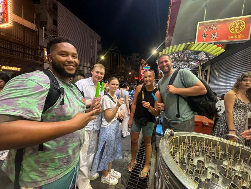imagem n.14 de Bangkok Authentic Tasting Thai-Chinatown Walking Food Tour atividade em Bangkok, carregada pelo fornecedor