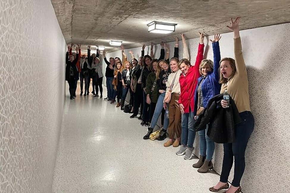 imagem n.2 de Houston: Passeio pelo túnel e ingresso para o Centro Espacial da NASA/transporte atividade em Houston, carregada pelo fornecedor