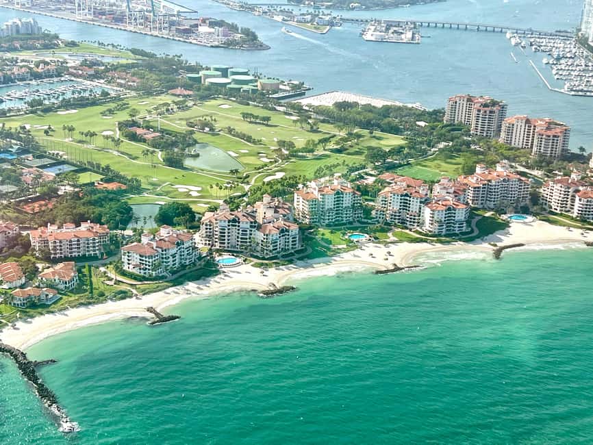 image n.10 of Miami Beach: South Beach Private Airplane Tour with Drinks activity in Miami, uploaded by supplier