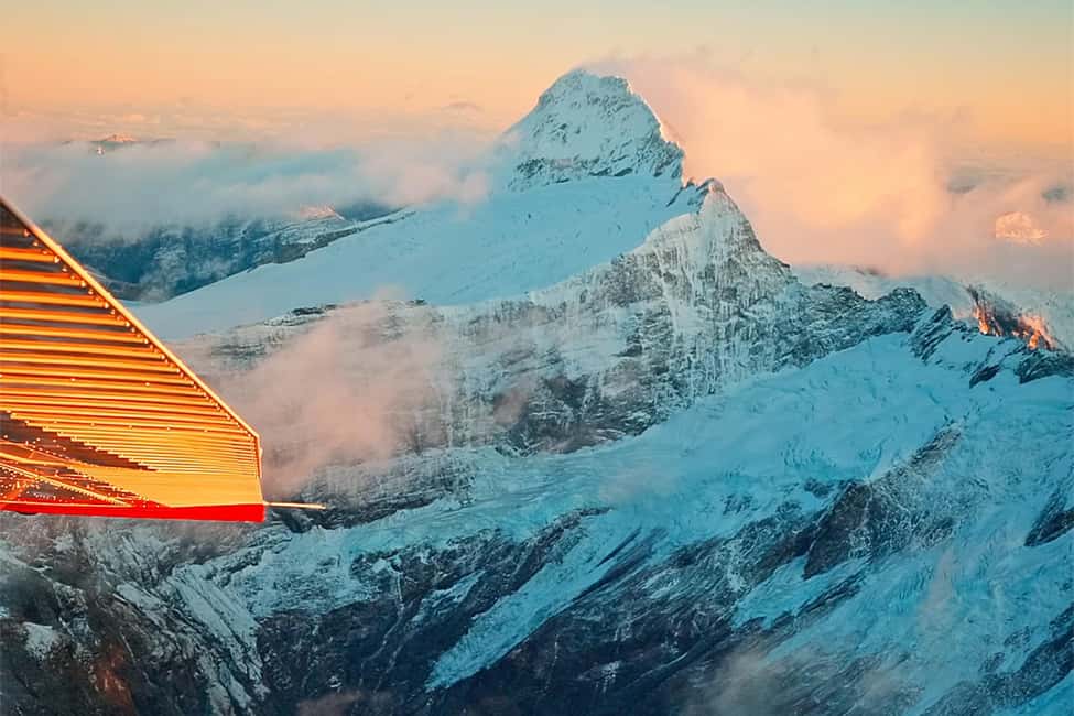 image n.1 of Queenstown: Sunrise Glacier Scenic Flight activity in South Island, uploaded by supplier