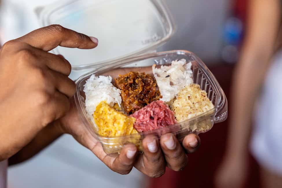 imagem n.3 de Cartagena: Tour guiado de comida de rua com degustações atividade em Cartagena, carregada pelo fornecedor