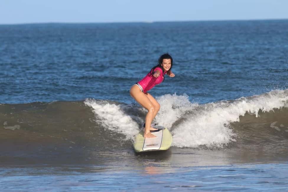 Immagine nº 3 di Spiaggia di Tamarindo: la migliore lezione di surf attività a Tamarindo, caricata dal fornitore