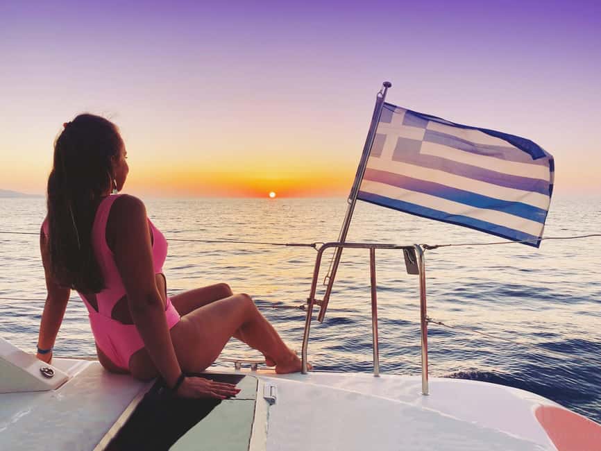 Immagine nº 17 di Rethymno: Crociera in catamarano al tramonto con vino e snack attività a Rethymno, caricata dal fornitore