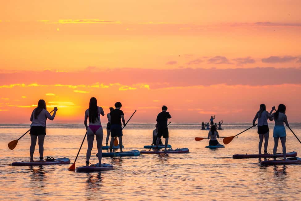 imagem n.11 de Barcelona: Paddleboarding ao nascer do sol com instrutor e fotos atividade em Barcelona, carregada pelo fornecedor