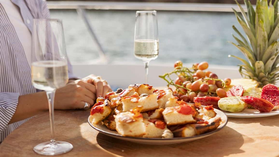 image n.3 of Polignano a Mare by Boat: Sea Caves & Apulian Aperitif activity in Polignano a Mare, uploaded by supplier