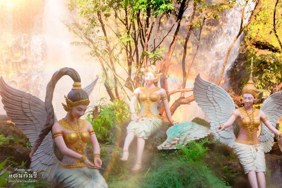 image n.28 of Chiangmai to Chiangrai: 3 Temples, Hot Springs& Lalitta Cafe activity in Chiang Rai, uploaded by supplier