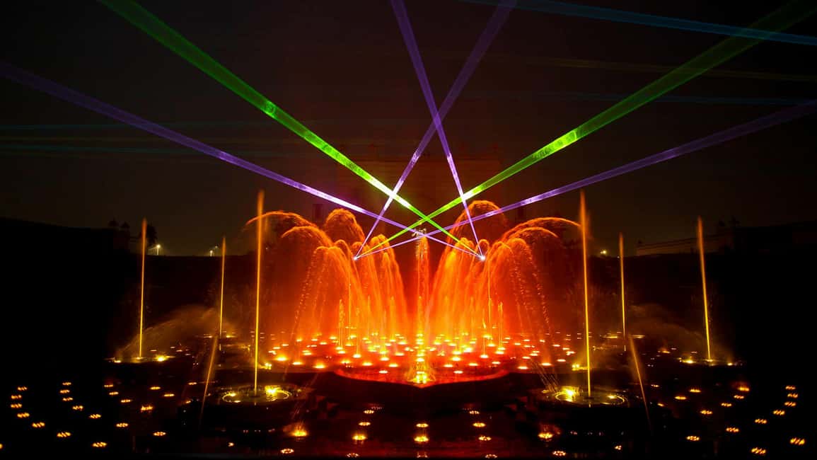 image n.4 of New Delhi: Akshardham Temple Tour with Light and Water Show activity in New Delhi, uploaded by supplier