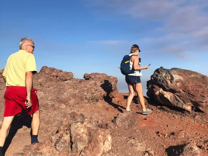 imagen n.º 24 de Catania: Excursión al atardecer en el Etna con servicio de recogida y regreso actividad en Catania, subida por el proveedor