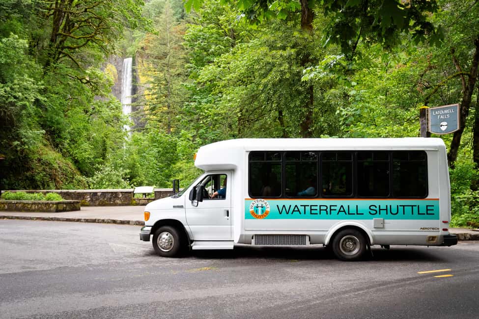 image n.10 of Multnomah Falls: Sunset Guided Tour to Five Waterfalls activity in Oregon, uploaded by supplier