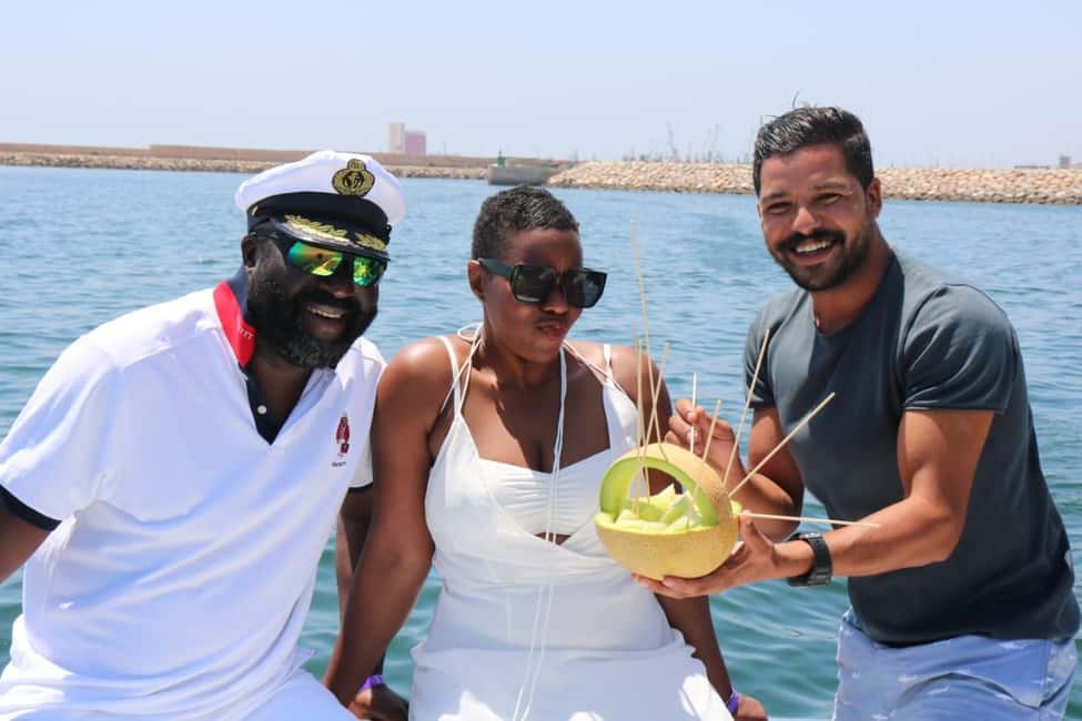 imagen n.º 6 de Agadir: excursión en barco de 4 horas con pesca, barbacoa y baño actividad en Agadir, subida por el proveedor