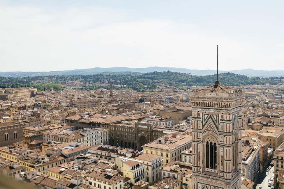 Image N°7 de Florence : La statue de David et le dôme de Brunelleschi en coupe-file activité à Florence, publiée par le prestataire