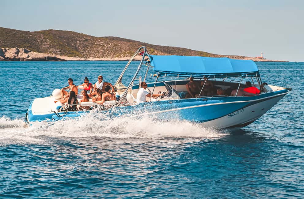 imagem n.26 de Split: Lagoa Azul e passeio de lancha pelas 3 ilhas atividade em Dalmácia, carregada pelo fornecedor