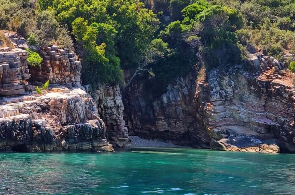 billede nr.4 af aktiviteten Sarandë: Bådtur ved Kroreza & skjulte huler med snorkling i Sarandë, uploadet af udbyder