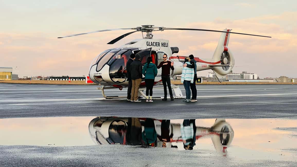 Bild Nr. 2 von Von Reykjavik aus: Feuer und Eis Helikopter Tour mit 2 Landungen Aktivität in Suðurland, Island, hochgeladen vom Anbieter