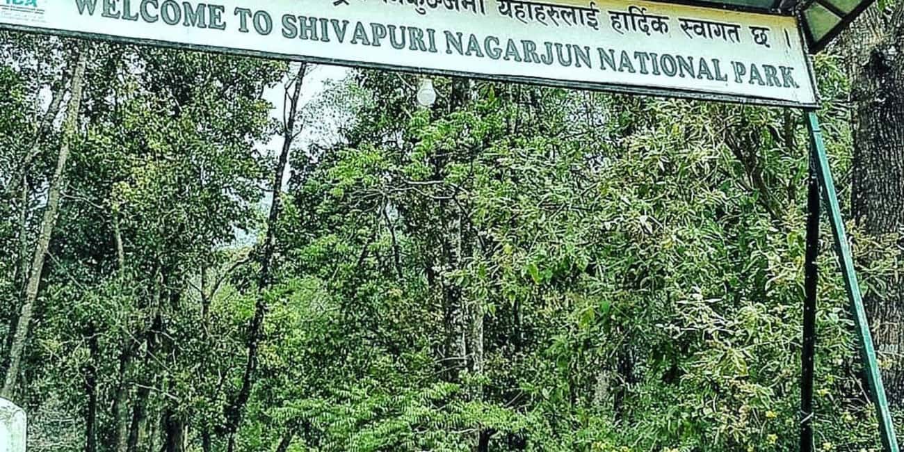 imagen n.º 6 de Katmandú: Excursión de un día al Parque Nacional de Shivapuri actividad en Koshi, subida por el proveedor