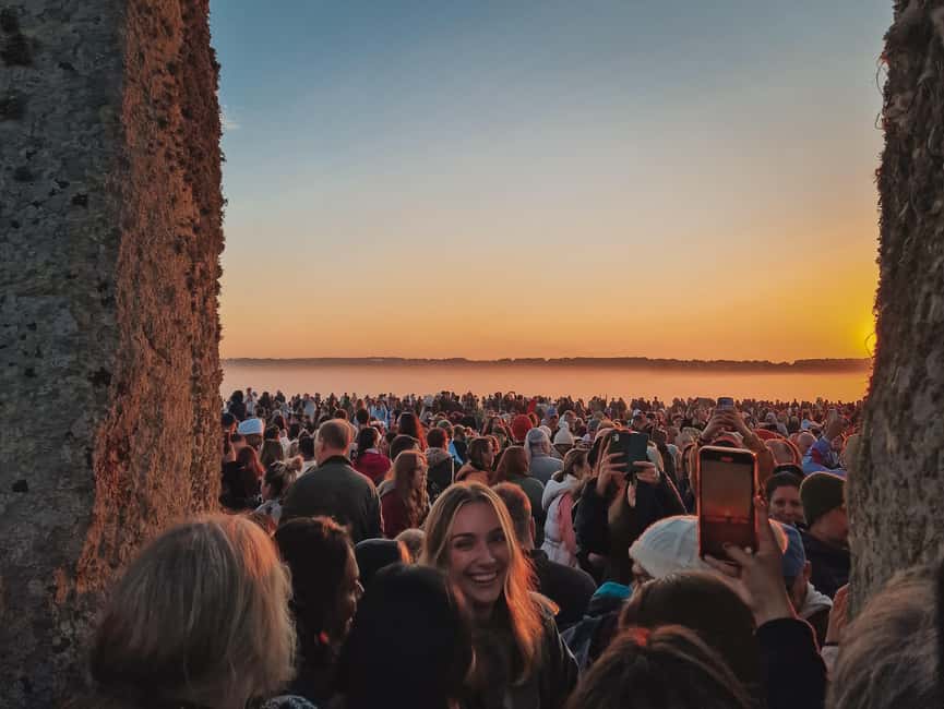 Obraz nr 6 z atrakcji Z Londynu: Stonehenge Summer Solstice Sunrise Tour w Amesbury, przesłany przez organizatora
