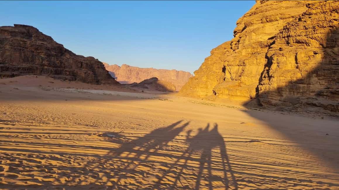 Immagine nº 31 di Avventura nel deserto di Wahiba , Nuoto nel Wadi Bani Khalid attività a Regione al-Sharqiyya, caricata dal fornitore