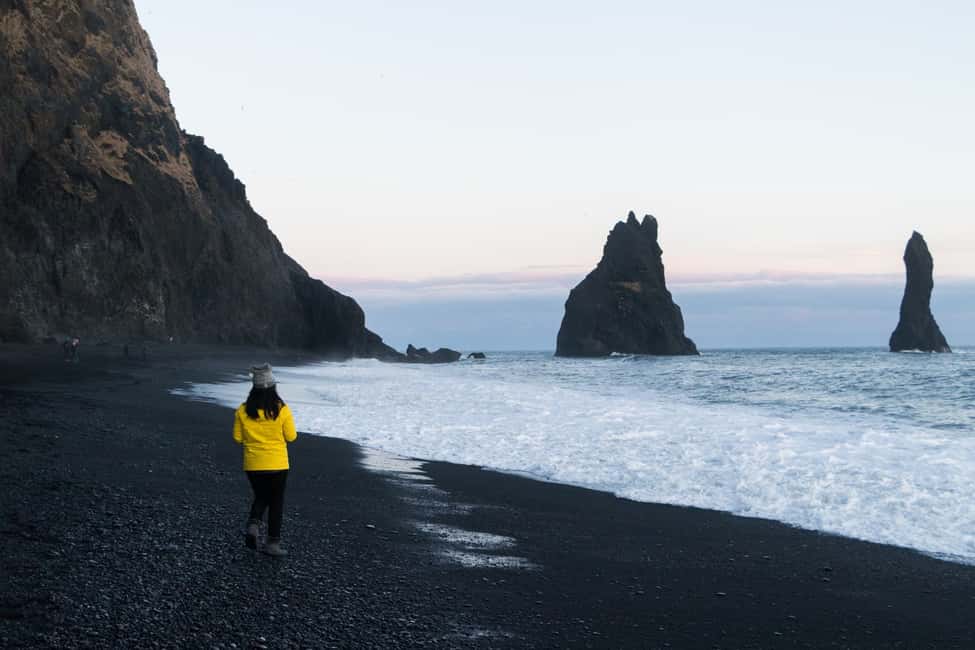 imagen n.º 6 de Reikiavik: Tour épico por la costa sur: cascadas y playa negra actividad en Reikiavik, subida por el proveedor