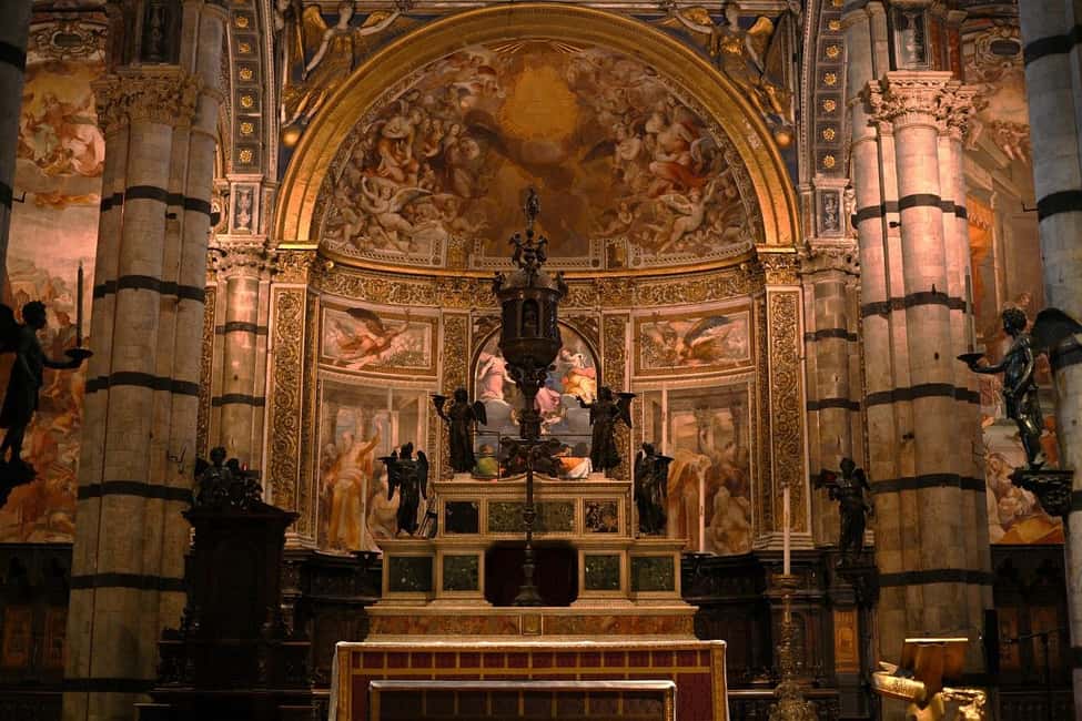 Immagine nº 11 di Tour a piedi di Siena con opzione Cattedrale e Cripta & Museo attività a Siena, caricata dal fornitore