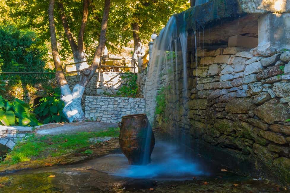 Immagine nº 8 di Fuoristrada: lago naturale, gole di montagna, foresta di palme e spiaggia attività a Kournas, caricata dal fornitore