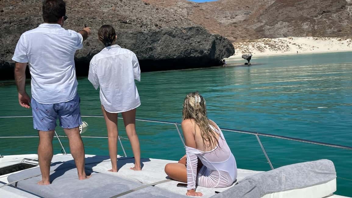 image n.18 of La Paz: Day Cruise & Snorkelling (w/sea lions) Food & Drinks activity in Baja California Sur, uploaded by supplier