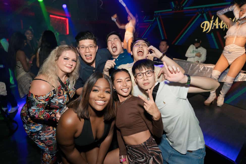 image n.6 of Bangkok: Bar and Club Crawl activity in Bangkok, uploaded by supplier