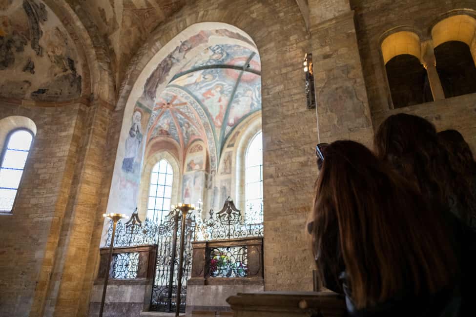 Prag içindeki Prag Kalesi İç Mekanları, Otobüs Turu ve Vltava Nehri Gezisi etkinliğinin tedarikçi tarafından yüklenen 20 no'lu görseli