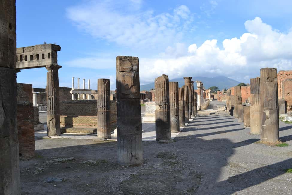 image n.3 of Pompeii: 2-Hour Guided Tour with an Archaeologist activity in Pompei, Campania, uploaded by supplier