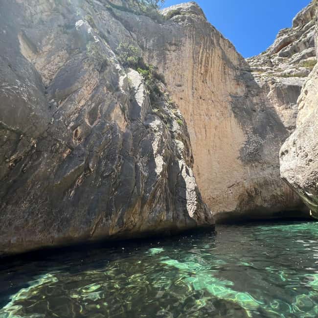 image n.28 of Blue Gem Cave Speedboat Tour Vlore activity in Vlorë County, uploaded by supplier