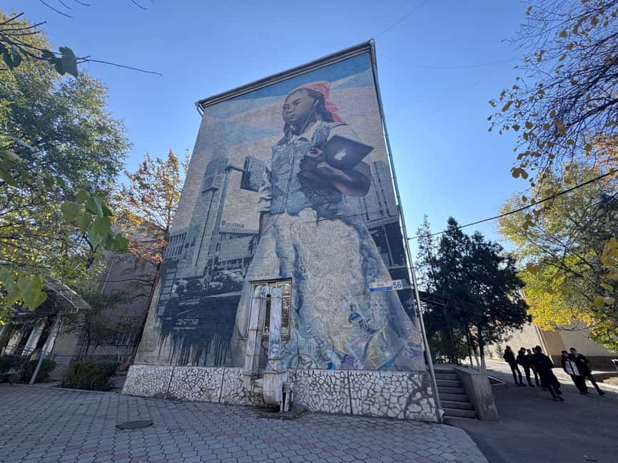 billede nr.2 af aktiviteten Bishkek Street Art og kirgisisk nomadehistorie (Walks & Talks) i Bishkek-regionen, uploadet af udbyder