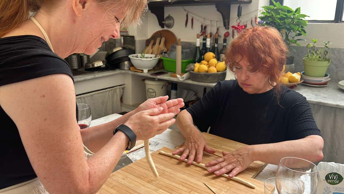 afbeelding n.4 van Catania: Pistache Ravioli, Pasta Thuiskookles met Wijn activiteit in Catania, geüpload door aanbieder
