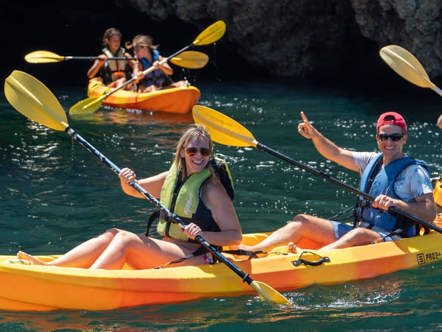 imagen n.º 6 de Desde Lagos: Excursión en kayak desde catamarán por las cuevas de Ponta da Piedade actividad en Lagos, Portugal, subida por el proveedor
