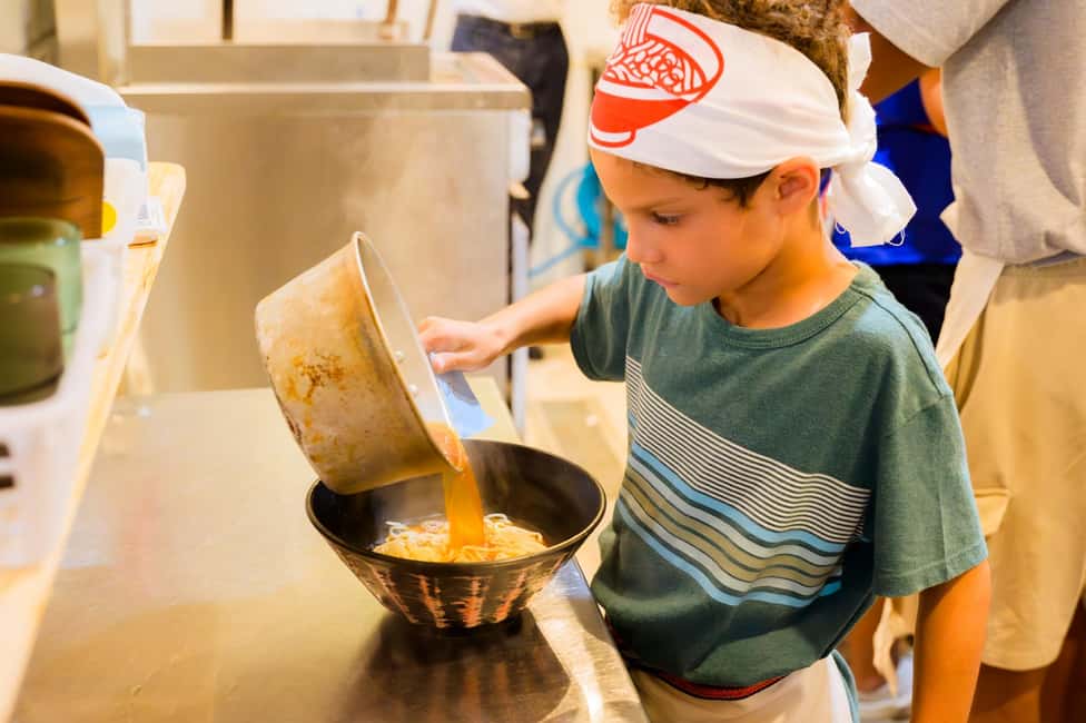 Immagine nº 5 di Kyoto: Corso di cucina sul ramen in una fabbrica di ramen con souvenir attività a Kyoto, caricata dal fornitore