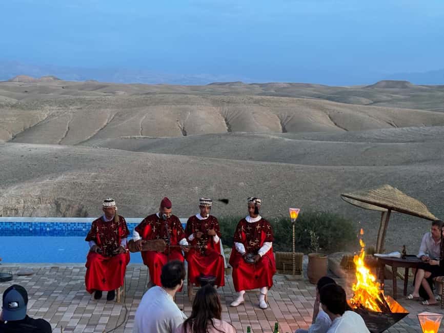 imagen n.º 17 de Marrakech: Retiro en el desierto de Agafay, tienda, cena, espectáculo y piscina actividad en Marrakech-Safí, subida por el proveedor