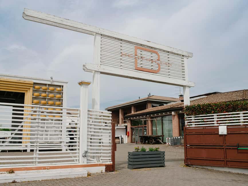 image n.4 of Tour of the dairy and warehouse + lunch with experience menu activity in Noceto, uploaded by supplier