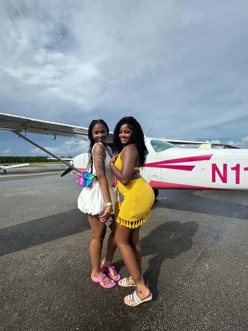 image n.23 of Miami Beach: South Beach Private Airplane Tour with Drinks activity in Miami, uploaded by supplier