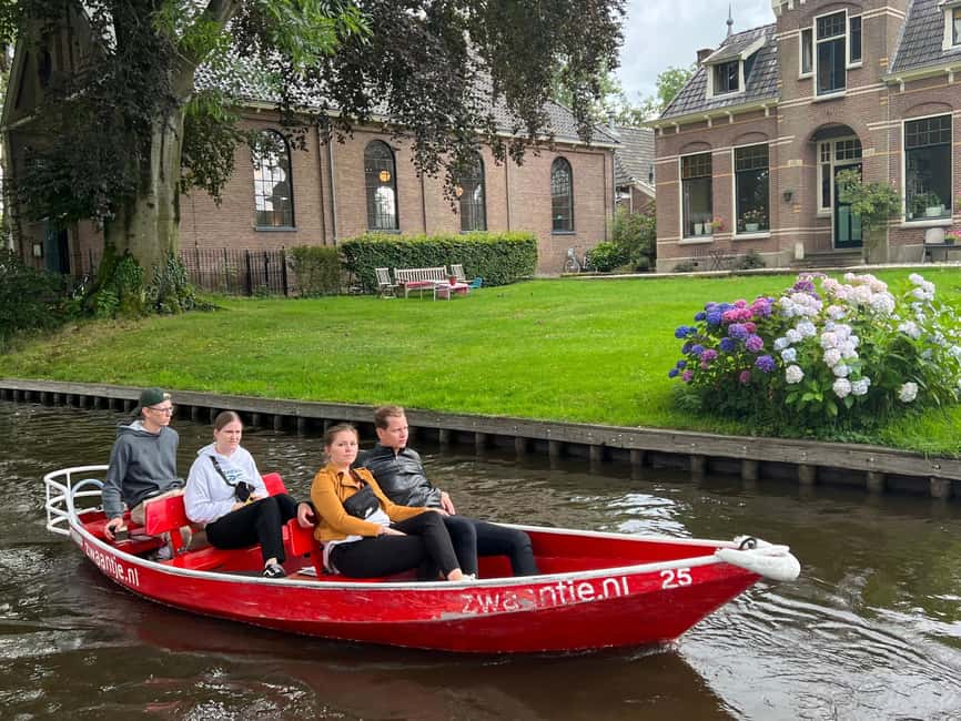 image n.12 of Amsterdam: Keukenhof Tulip Garden and Giethoorn Experience activity in Lisse, uploaded by supplier